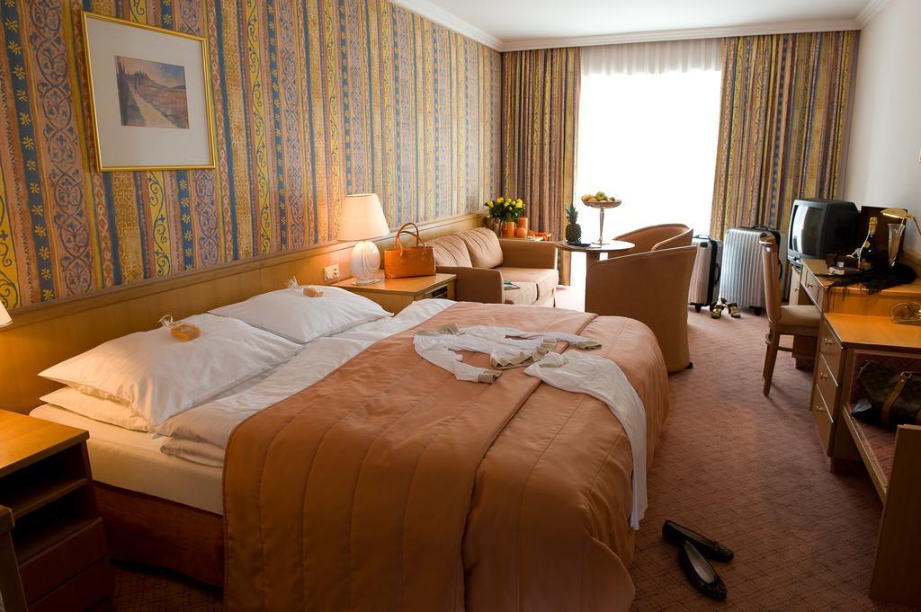 Hotel Astoria Garden - Thermenhotels Gastein Bad Hofgastein Exterior photo